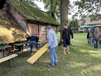 2023-09-23 Herbst Backtag mit Erntemarkt, CZ, Spielmannszug, Besuch aus Barrigsen, Dreschvorführungen hist. Landmaschinen, Ahnsbecker Nachwuchsband, Abendausklang im Pavillon 005